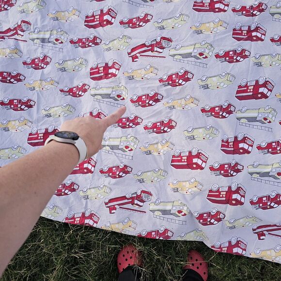 Pottery Barn Kids Full/Queen Fire Trucks Duvet And Single Sham SEE PICTURES! - Picture 8 of 15